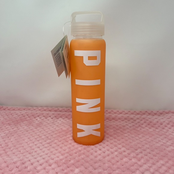 🔥VS PINK Collegiate Water Bottle & Hair Tie Bundle - Picture 8 of 10